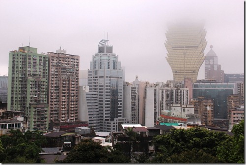 2012_04_17 Macau Skyline