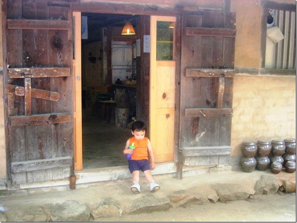 2005_07_15 Korean Folk Village (10)
