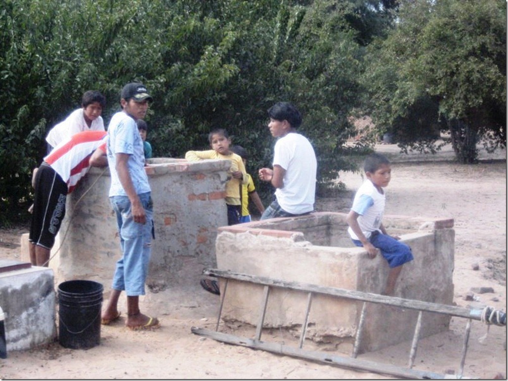 2009_06_20 Paraguay Indigenous (23) 2009_06_20 Paraguay Indigenous (23)