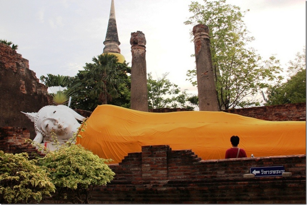 2012_08_11 Wat Yai Chai Mongkon (5)