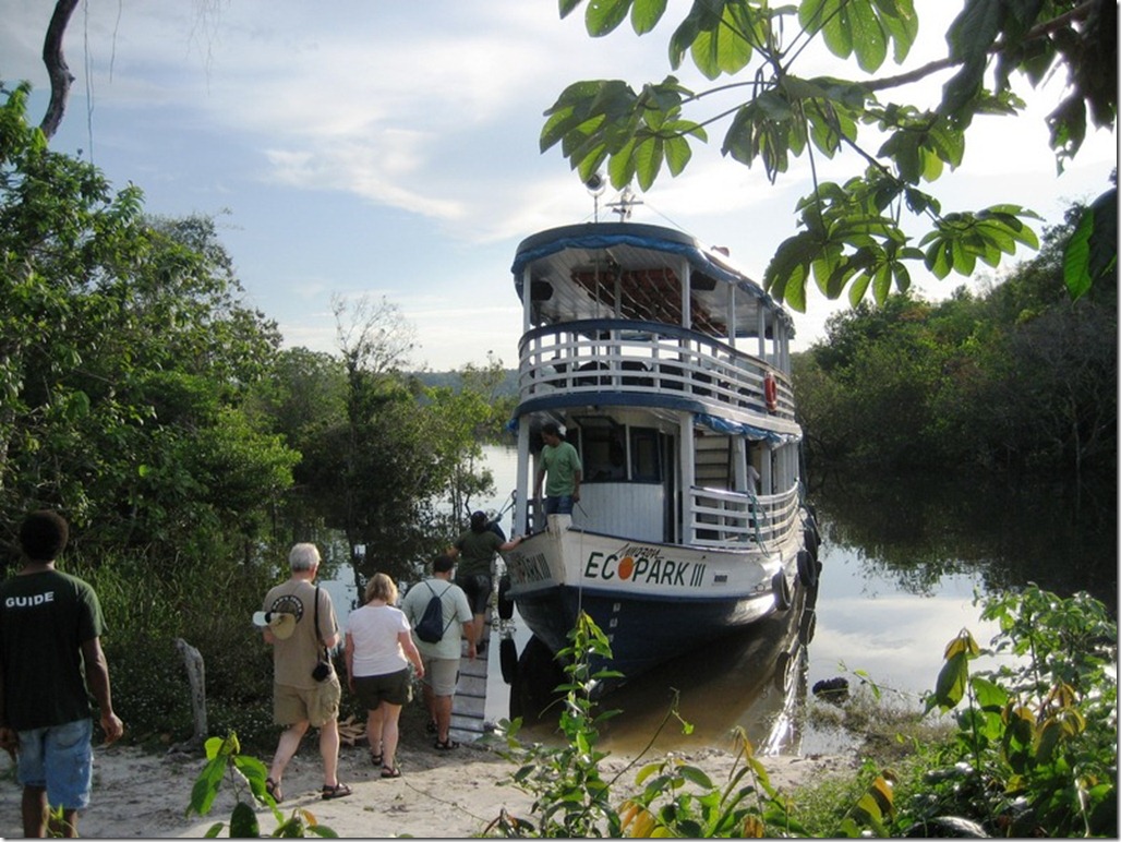 2008_07_17 Brazil Amazon Resort (16)