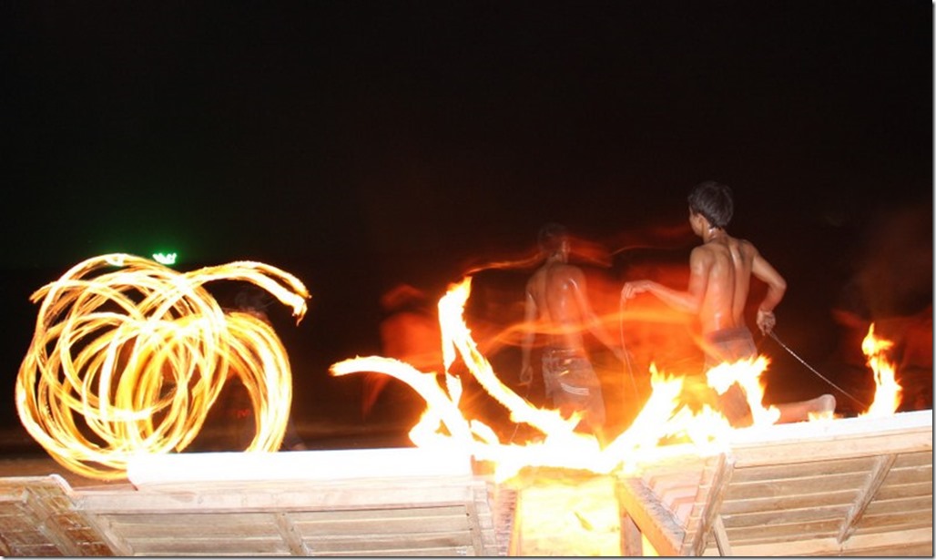 2013_03_02 Thailand Ko Samet Fire Dancing (15)